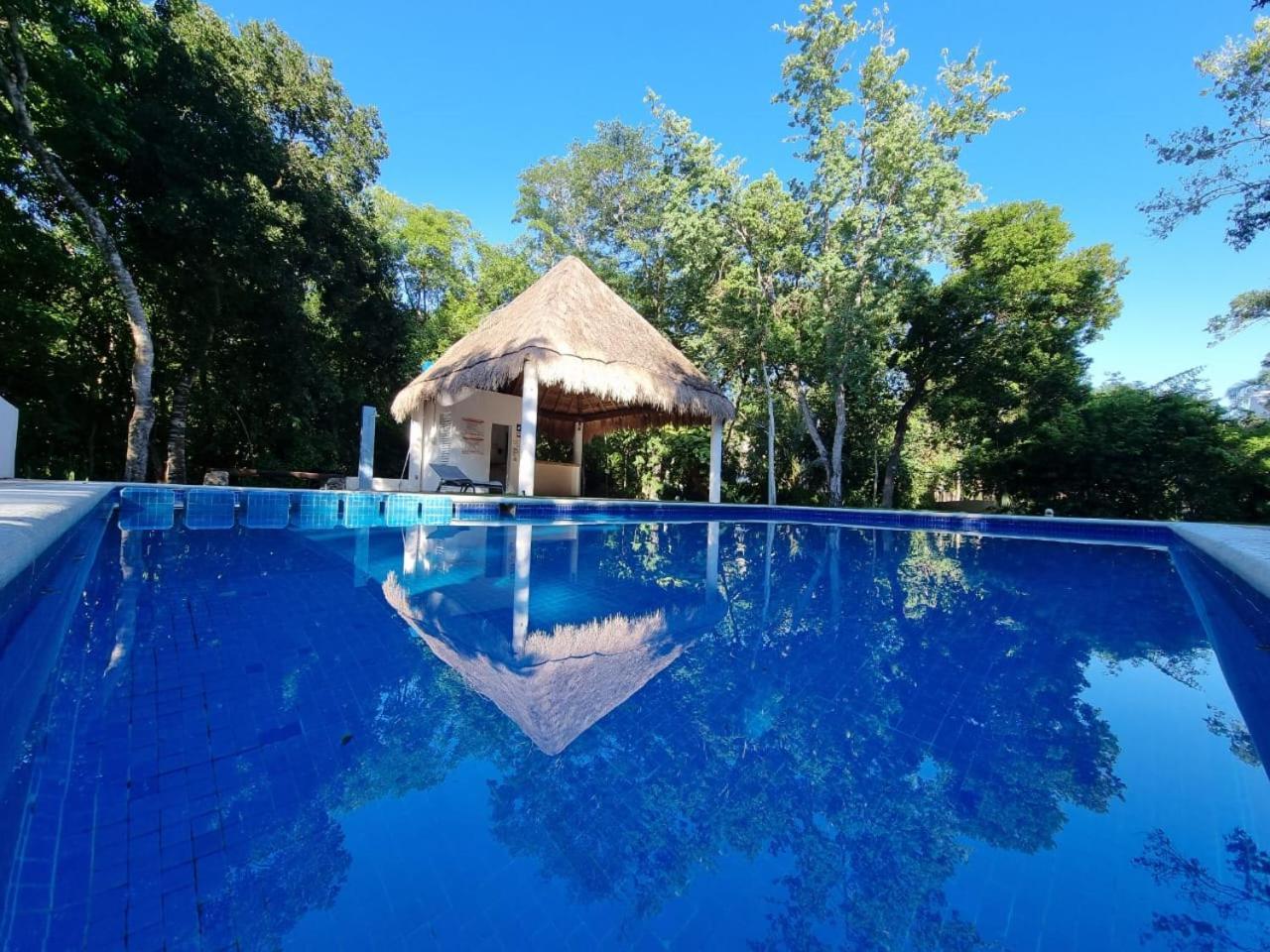 Beautiful House In Playacar 4 Bedrooms Tennis Ac Сasa de vacaciones *